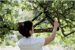 Сучкорез с загнутыми лезвиями Fiskars  (S, маленький) цена и информация | Садовые инструменты | kaup24.ee