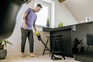 Karcher VC 4 CORDLESS MYHOME VC 4 hind ja info | Varstolmuimejad | kaup24.ee