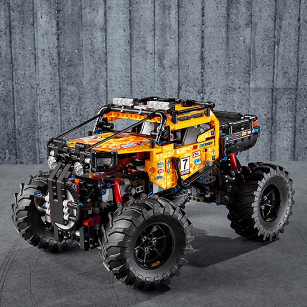 42099 LEGO® Technic 4X4 maastur X-treme цена и информация | Klotsid ja konstruktorid | kaup24.ee