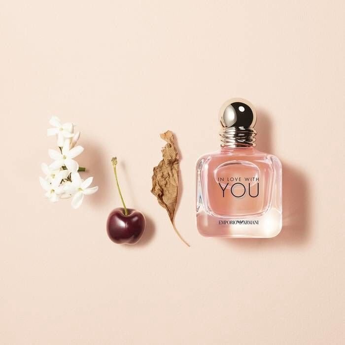 Parfüümvesi Armani In Love With You EDP naistele 30 ml цена и информация | Naiste parfüümid | kaup24.ee