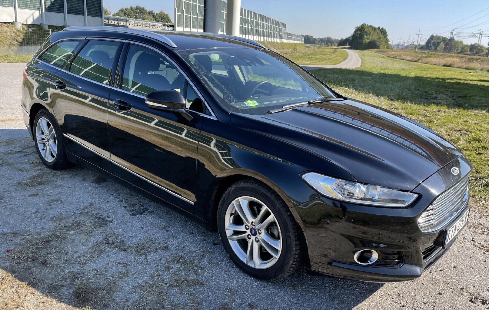 Ford Mondeo Mk5 universaal - KROOMISED POOLTUUDTE RIPPID hind ja info | Lisaseadmed | kaup24.ee