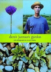 Derek Jarman's Garden цена и информация | Книги по садоводству | kaup24.ee