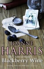 Blackberry Wine: from Joanne Harris, the bestselling author of Chocolat, comes a tantalising, sensuous and magical novel which takes us back to the charming French village of Lansquenet hind ja info | Fantaasia, müstika | kaup24.ee