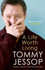 A Life Worth Living: Acting, Activism and Everything Else hind ja info | Elulooraamatud, biograafiad, memuaarid | kaup24.ee