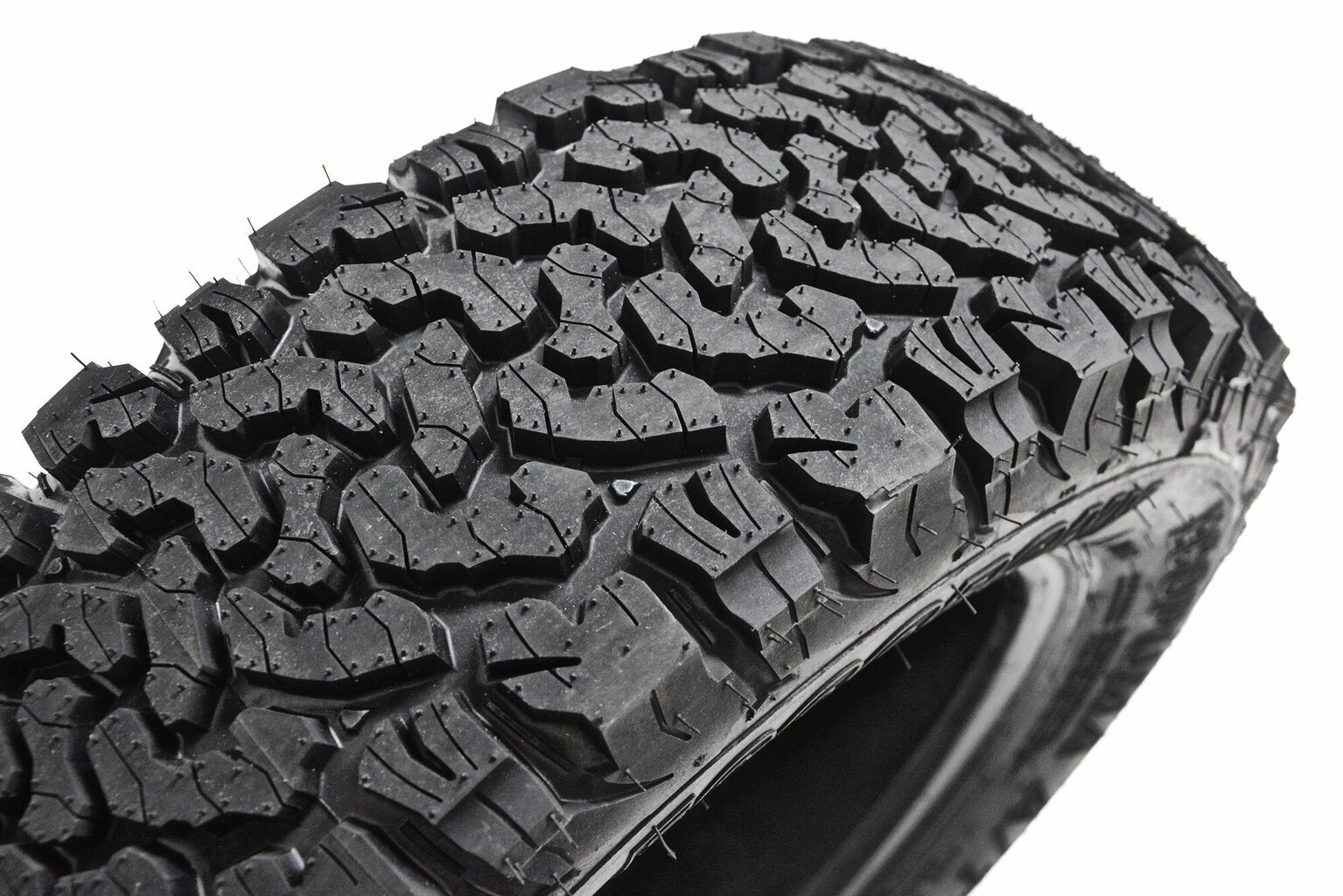 215/65 R16 PUMA 98Q Offroad 98Q Rehv 4x4 SUV AT M+S 3PMSF цена и информация | Lamellrehvid | kaup24.ee