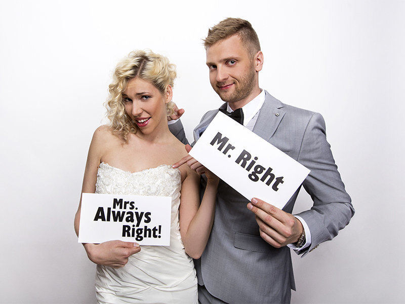 Aksessuaarid fotosessioonile Mr. Right/Mrs. Always Right! 30x15 cm (1 pakk/ 2 tk) hind ja info | Peokaunistused | kaup24.ee