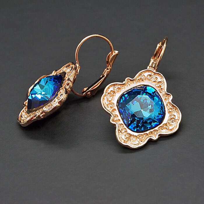 Naiste kõrvarõngad DiamondSky „Nostalgia III (Bermuda Blue)“ Swarovski kristallidega hind ja info | Kõrvarõngad | kaup24.ee