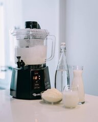 NutraMilk машина для приготовления орехового молока (2 литра) цена и информация | Кухонные комбайны | kaup24.ee