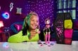 Monster High® kirstukujuline üllatuskapp, neoonseeria Draculaura HNF78 цена и информация | Tüdrukute mänguasjad | kaup24.ee