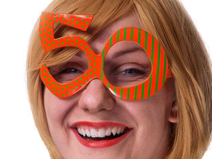 Аксессуар для фотосессии очки 50 лет, оранжевые (1 кор / 25 шт.) цена и информация | Праздничные декорации | kaup24.ee
