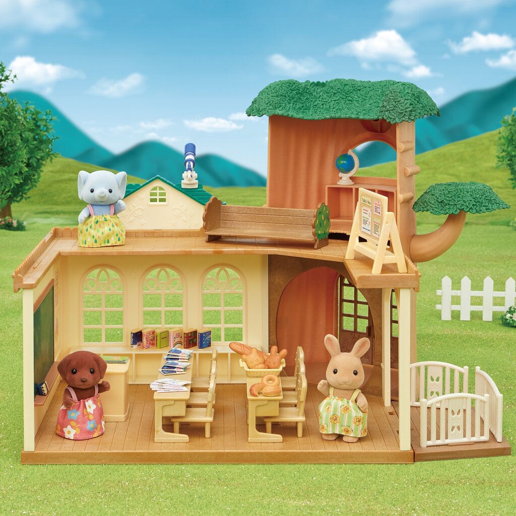 SYLVANIAN FAMILIES mängukomplekt Country Tree School hind ja info | Liivakastid, liiv ja mänguasjad | kaup24.ee