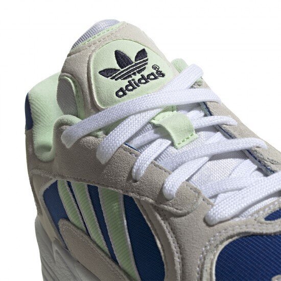 Meeste spordijalatsid Adidas 16005 цена и информация | Spordi- ja vabaajajalatsid meestele | kaup24.ee