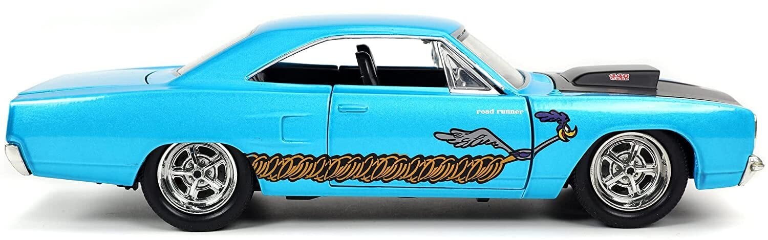 Automudel Looney Tunes Road Runner 1/24 Diecast hind ja info | Poiste mänguasjad | kaup24.ee