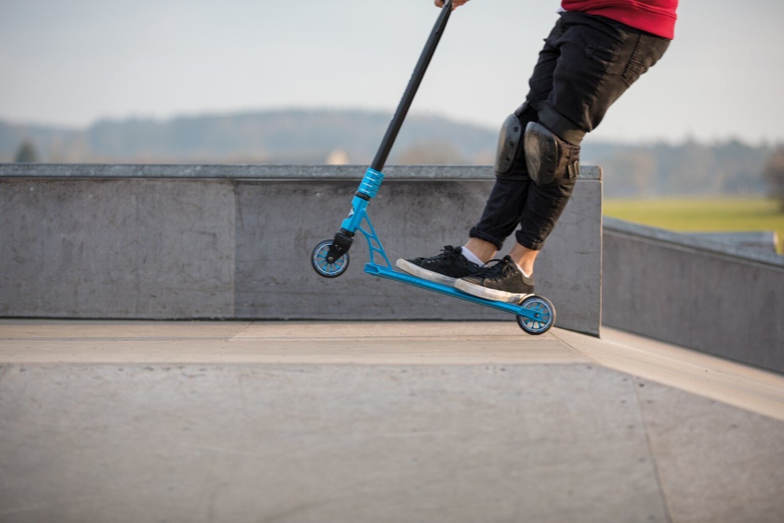 Tõukeratas Flipwhip, sinine hind ja info | Tõukerattad | kaup24.ee