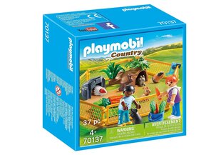 70137 PLAYMOBIL® Country, Загон для фермерских животных цена и информация | Конструкторы и кубики | kaup24.ee