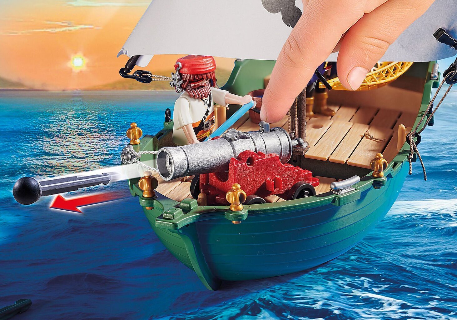 Piraadilaev veealuse mootoriga 70151 PLAYMOBIL® Pirates цена и информация | Klotsid ja konstruktorid | kaup24.ee