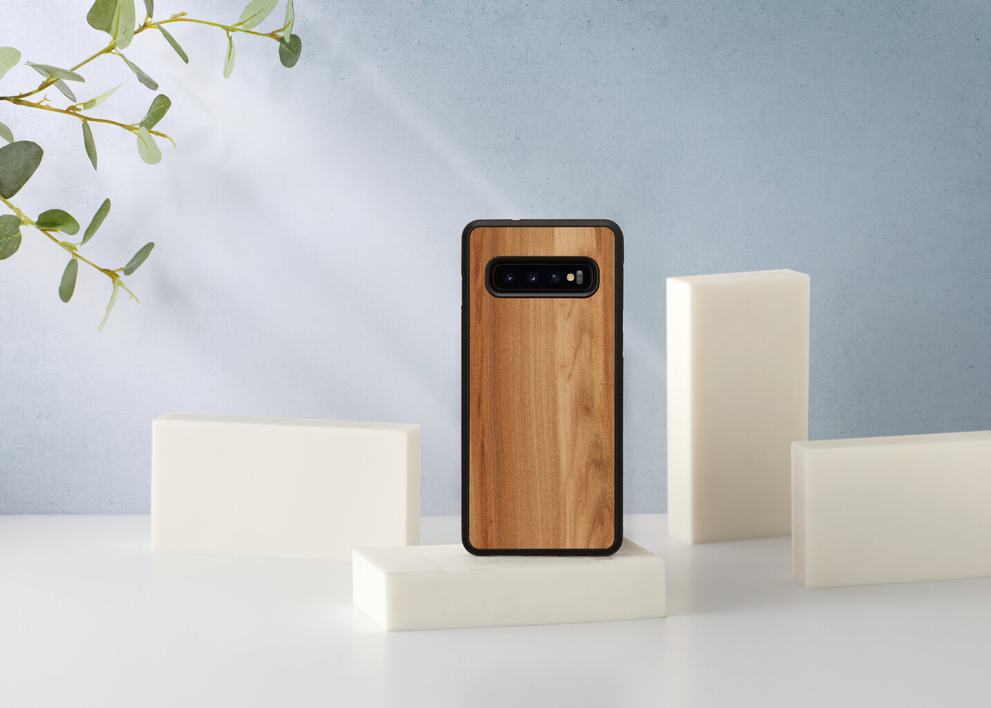 Mobiiltelefoni tagus Man&Wood sobib Samsung Galaxy S10, Cappuccino, Must цена и информация | Telefoni kaaned, ümbrised | kaup24.ee