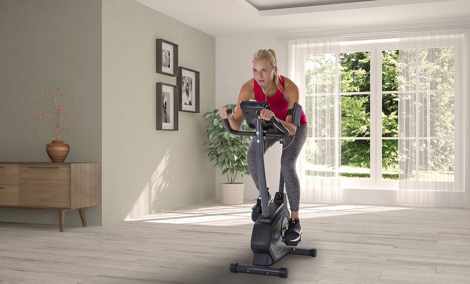 Velotrenažöör Tunturi Cardio Fit E30 Ergometer hind ja info | Velotrenažöörid | kaup24.ee