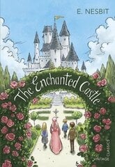 Enchanted Castle, The цена и информация | Книги для детей | kaup24.ee