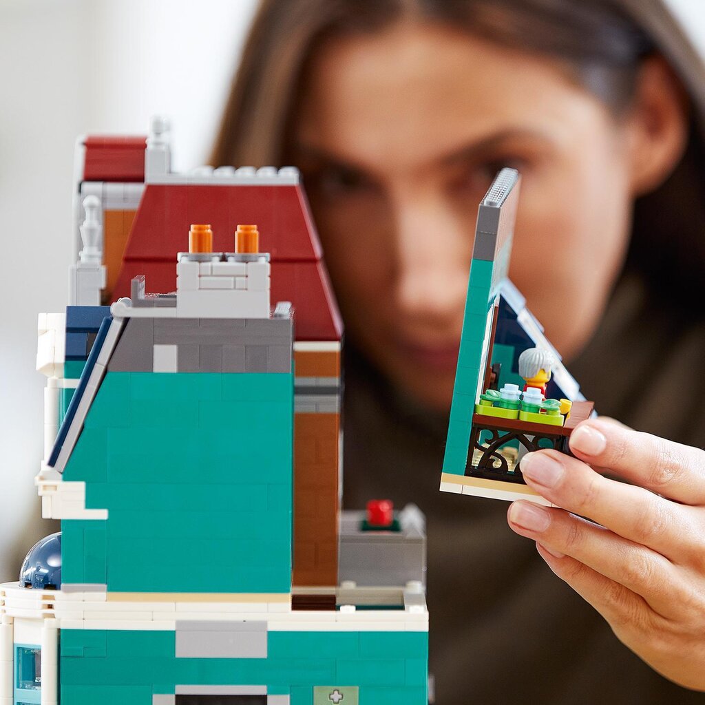 10270 LEGO® Creator Expert Raamatupood hind ja info | Klotsid ja konstruktorid | kaup24.ee