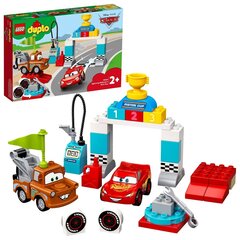 10924 LEGO® DUPLO & Disney Cars День гонки Молнии Маккуина цена и информация | Конструкторы и кубики | kaup24.ee