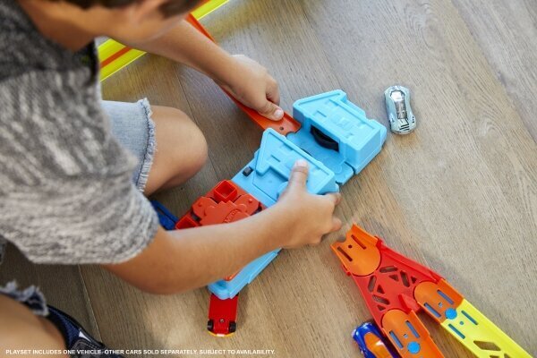 Hot Wheels Track Builder kiirendusrada hind ja info | Poiste mänguasjad | kaup24.ee