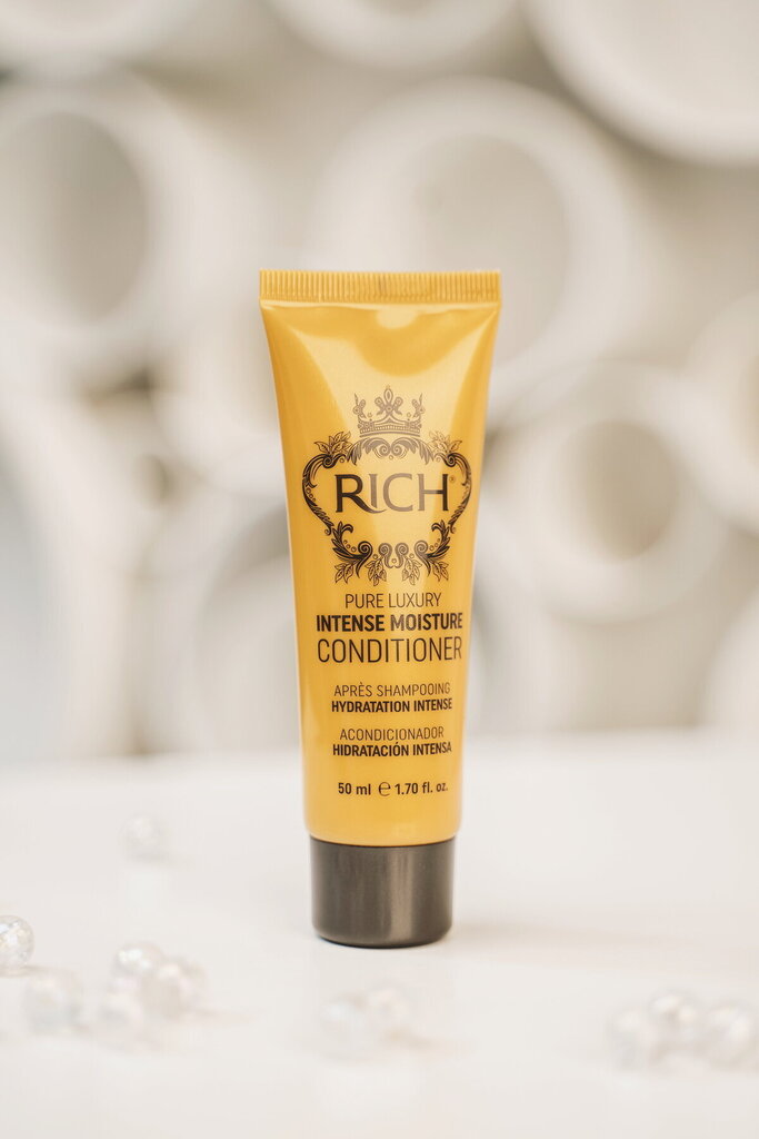 Intensiivselt niisutav palsam RICH Intense Moisture Conditioner 50 ml цена и информация | Juuksepalsamid | kaup24.ee