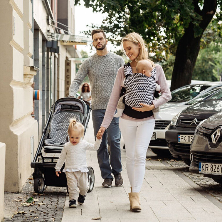 Ergonoomiline kõhukott Zaffiro CARE, must - valge hind ja info | Kõhukotid | kaup24.ee