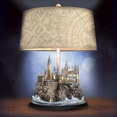 Bradford Exchange Harry Potteri Sigatüüka lossi helendav skulptuur Bordslampa цена и информация | Настольная лампа | kaup24.ee