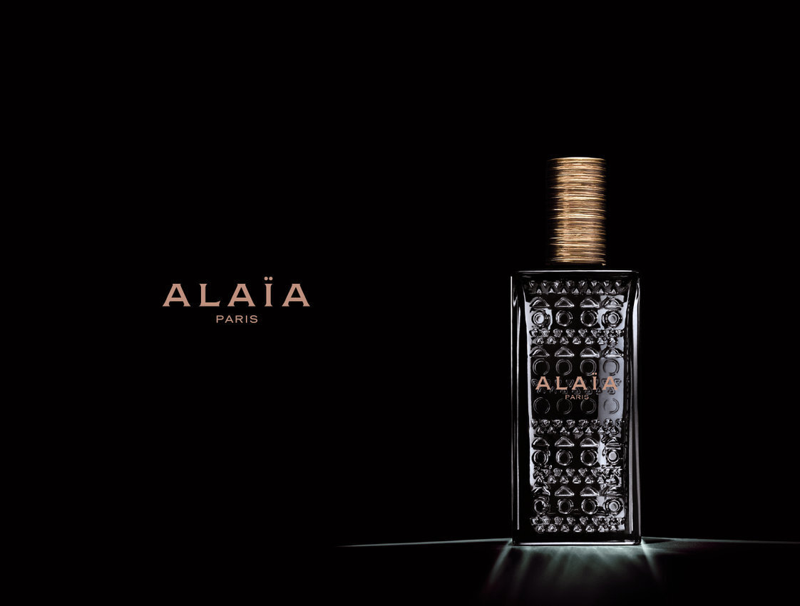 Parfüümvesi Azzedine Alaia Alaia EDP naistele 30 ml цена и информация | Naiste parfüümid | kaup24.ee