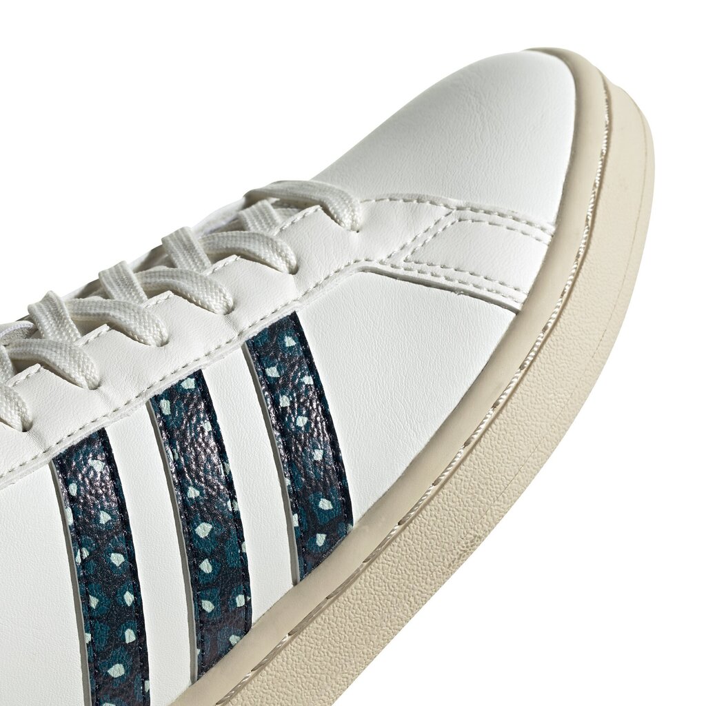 Jalanõud Adidas Grand Court White hind ja info | Naiste spordi- ja vabaajajalatsid | kaup24.ee