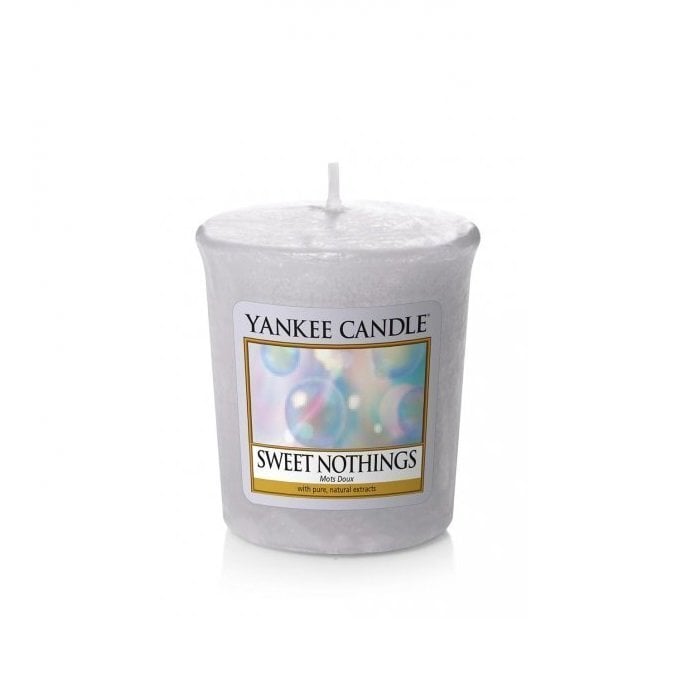 Lõhnaküünal Yankee Candle Votive Sweet Nothings 49 g hind ja info | Küünlad, küünlajalad | kaup24.ee