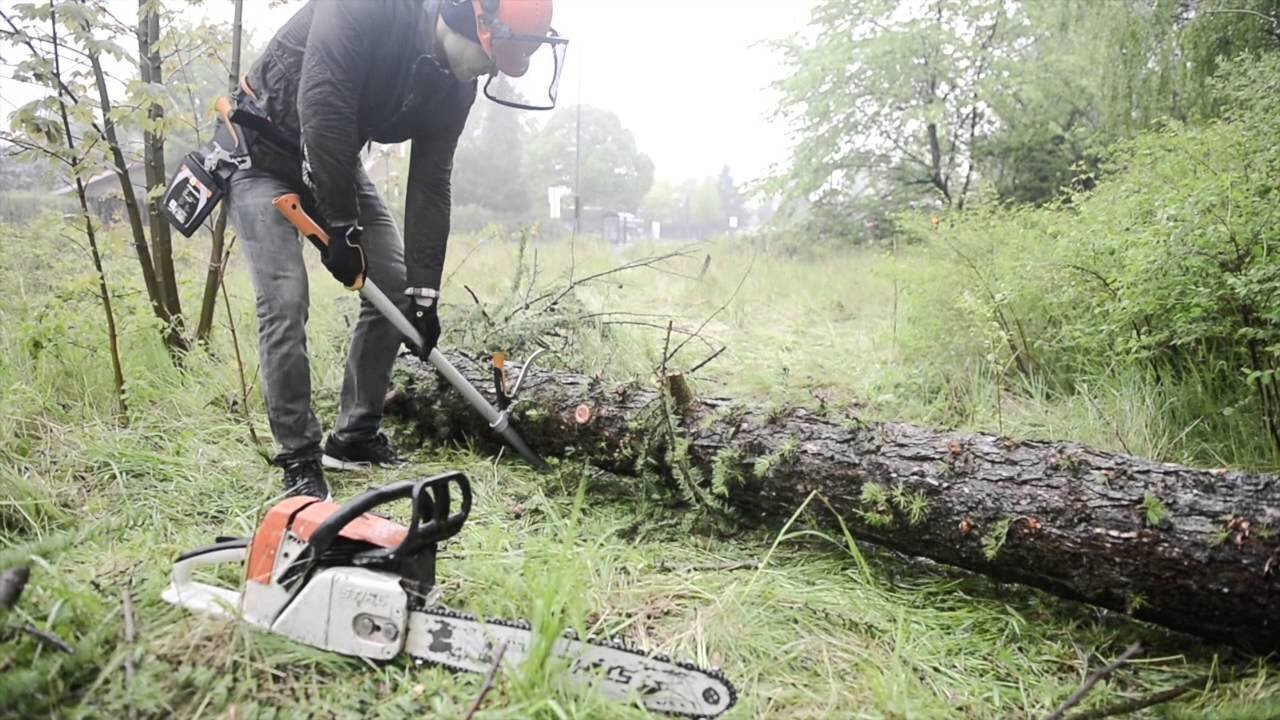 Tõstekonksuga langetuslabidas Fiskars WoodXpert M цена и информация | Aiatööriistad | kaup24.ee