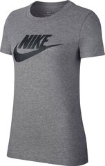 Nike Женские футболки