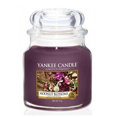 Ароматическая свеча Yankee Candle Moonlit Blossoms, 411 г цена и информация | Подсвечники, свечи | kaup24.ee
