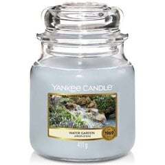 Ароматическая свеча Yankee Candle Water Garden 411 г цена и информация | Подсвечники, свечи | kaup24.ee
