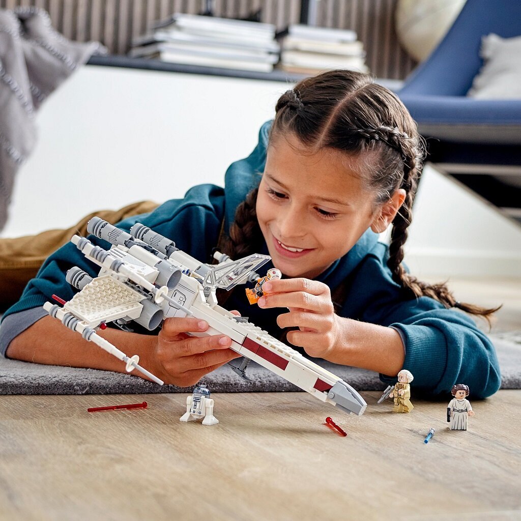 75301 LEGO® Star Wars Luke Skywalker “X-Wing” hävitaja цена и информация | Klotsid ja konstruktorid | kaup24.ee