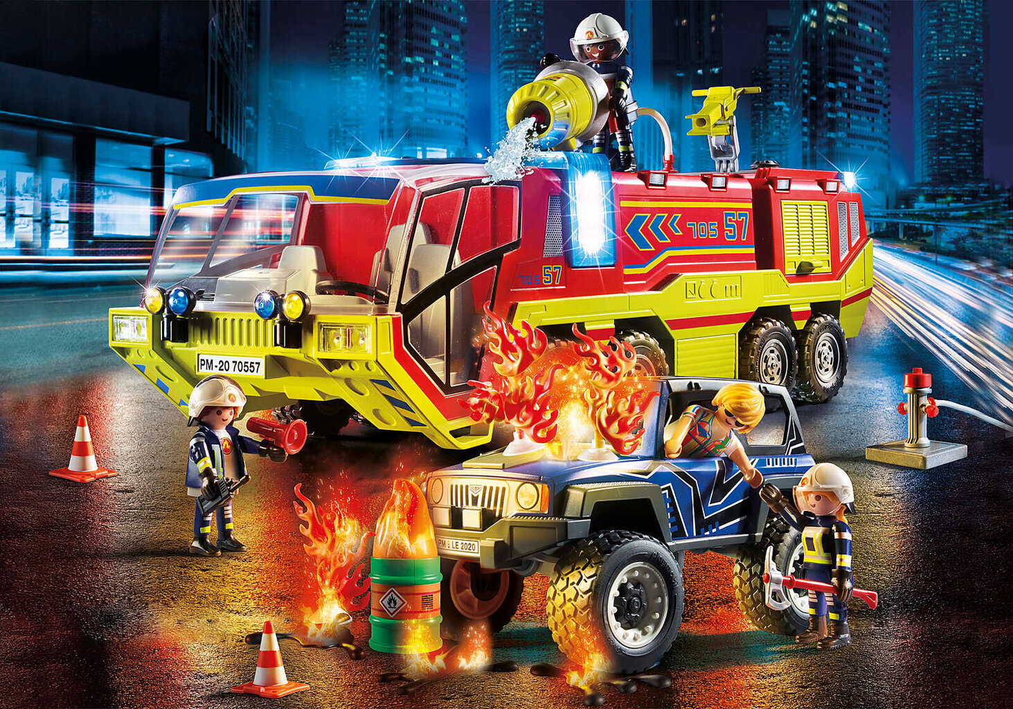 70557 PLAYMOBIL® City Action, Tuletõrjeauto põleva džiibiga hind ja info | Klotsid ja konstruktorid | kaup24.ee