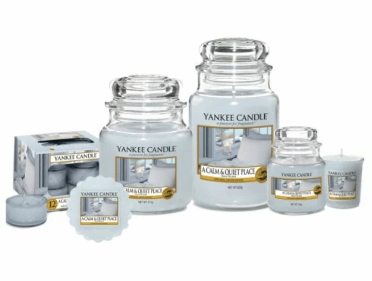 Lõhnaküünal Yankee Candle A Calm & Quiet Place, 49 g цена и информация | Küünlad, küünlajalad | kaup24.ee