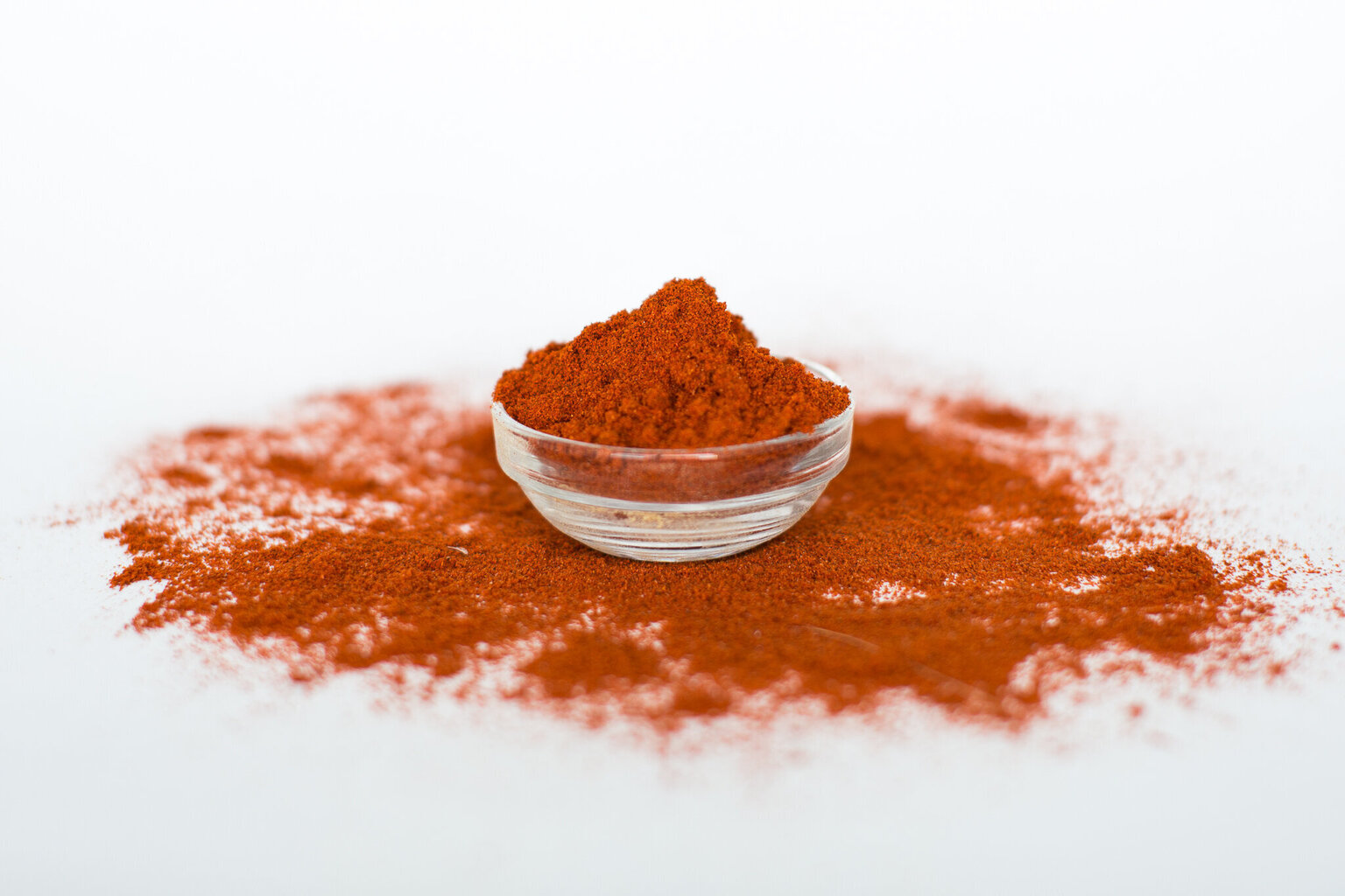 Looduslikud vürtsid - Suitsutatud paprika 200 ml hind ja info | Vürtsid, vürtsikomplektid | kaup24.ee