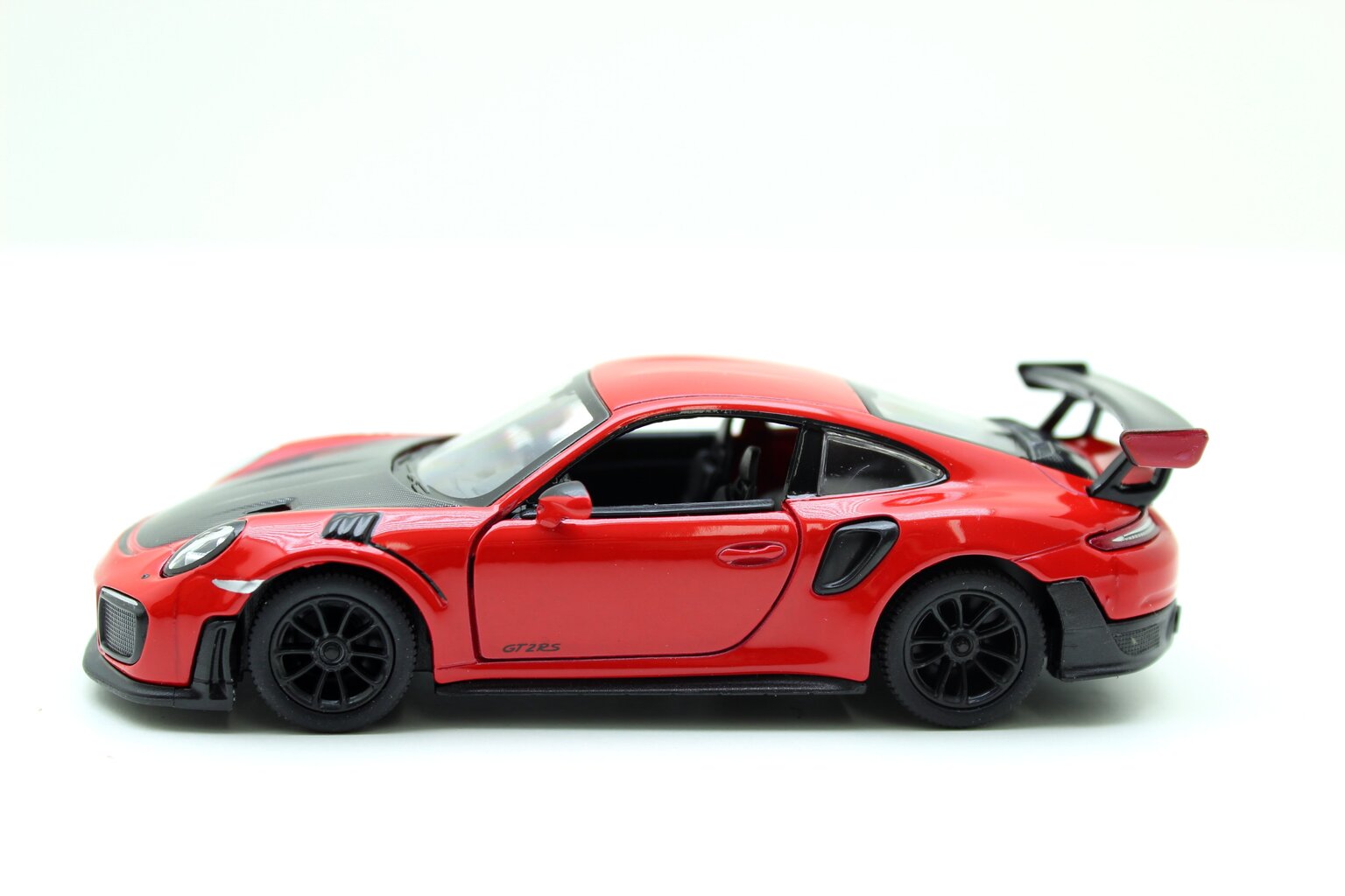 Mudelauto Kinsmart Porsche 911 GT2 RS цена и информация | Poiste mänguasjad | kaup24.ee