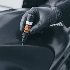 HONDA MOTORCYCLES HON/918 - PEARL PRISM BLACK Kriimustuste parandmaise värv + Poleerimisaine 15 ml hind ja info | Auto värvikorrektorid | kaup24.ee