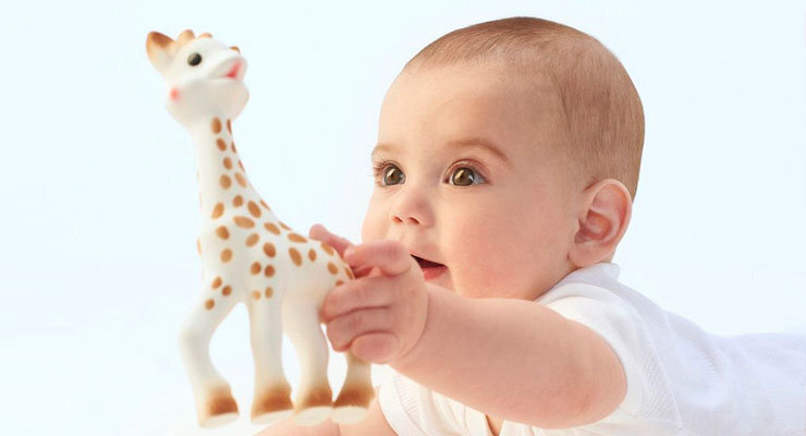 VULLI beebimänguasi Sophie la Giraffe 17cm hind ja info | Imikute mänguasjad | kaup24.ee