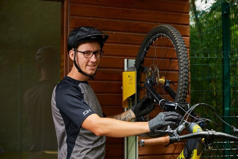 Jalgratta parkimistõstuk - parkla MTB hind | kaup24.ee