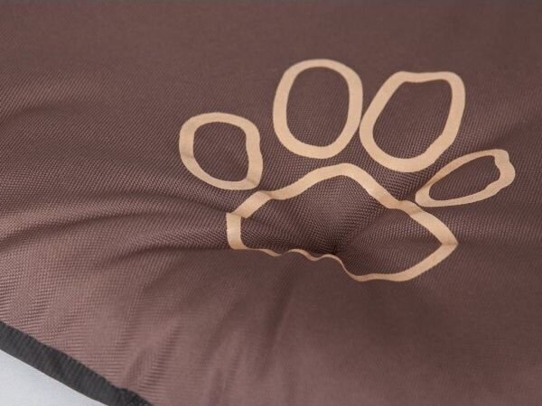 Hobbydog ovaalne padi Light Brown, R2, 50x38 cm цена и информация | Pesad, padjad | kaup24.ee