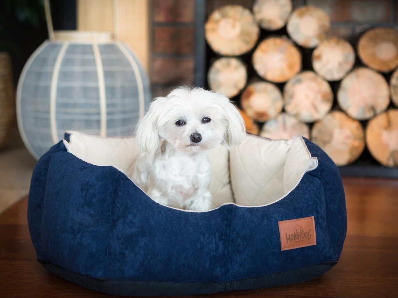 Koera pesa Hobbydog New York Premium, M, Dark Blue, 53x45 cm цена и информация | Pesad, padjad | kaup24.ee