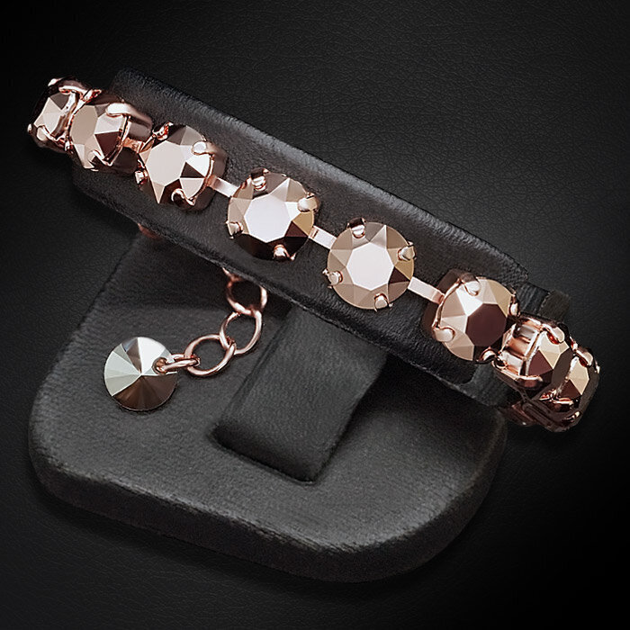 Käevõru naistele DiamondSky „Classic II (Rose Gold)“ Swarovski kristallidega hind ja info | Käevõrud, käeketid | kaup24.ee