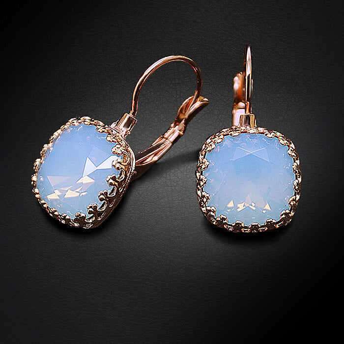 Naiste kõrvarõngad Diamond Sky „Vintage V (Air Blue Opal)“ koos Swarovski kristallidega цена и информация | Kõrvarõngad | kaup24.ee