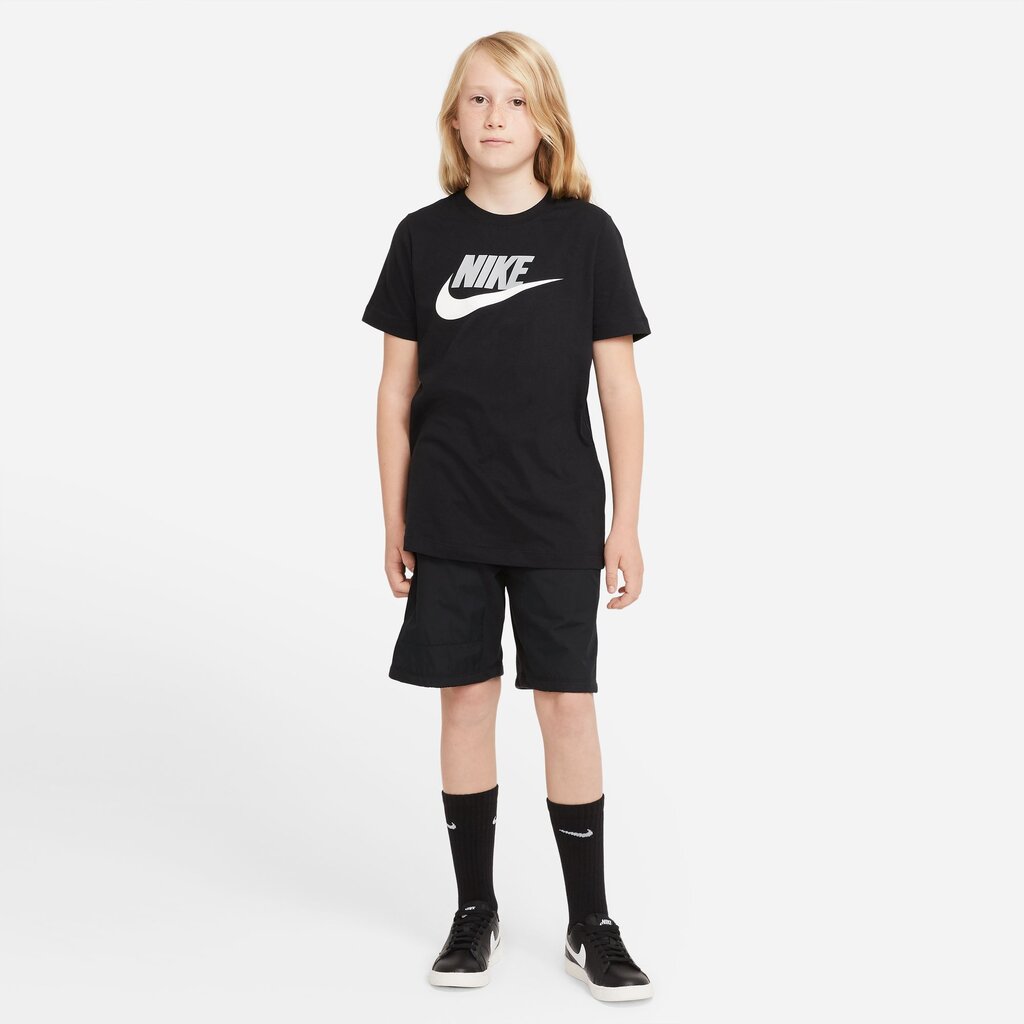 Nike laste T-särk NSW TEE FUTURA ICON, must hind ja info | Poiste särgid | kaup24.ee