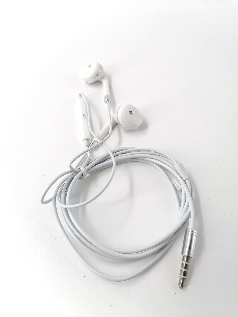 Kõrvaklapid MD BLUE, mikrofoni ja helitugevuse juhtimisega, pistikupesa 3,5 mm hind ja info | Kõrvaklapid | kaup24.ee